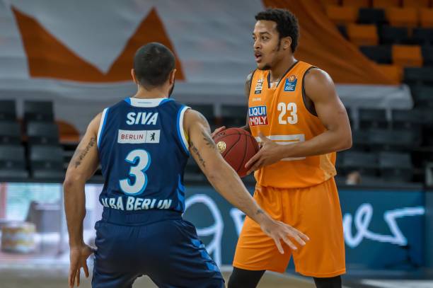 天才背后的 天才背后的