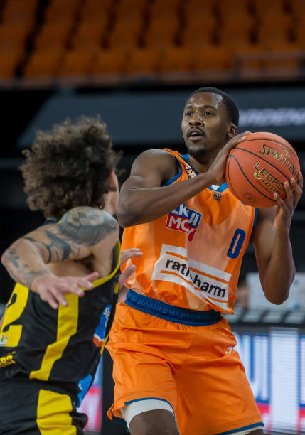 图多尔认为 图多尔认为