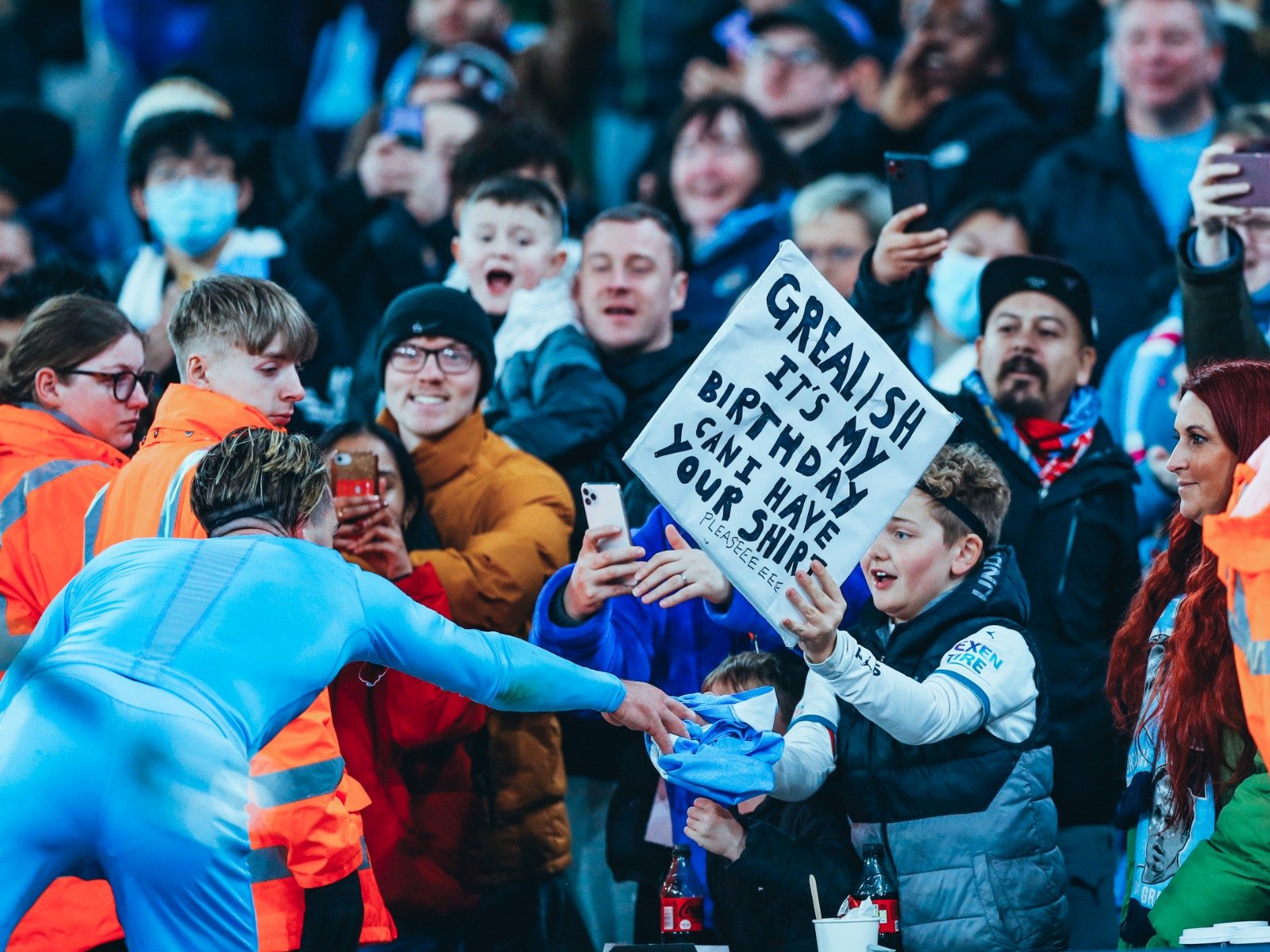 她在比赛中 她在比赛中